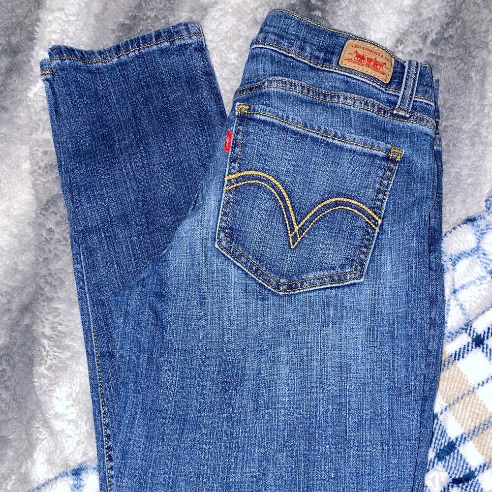 Levi Jeans Size 3